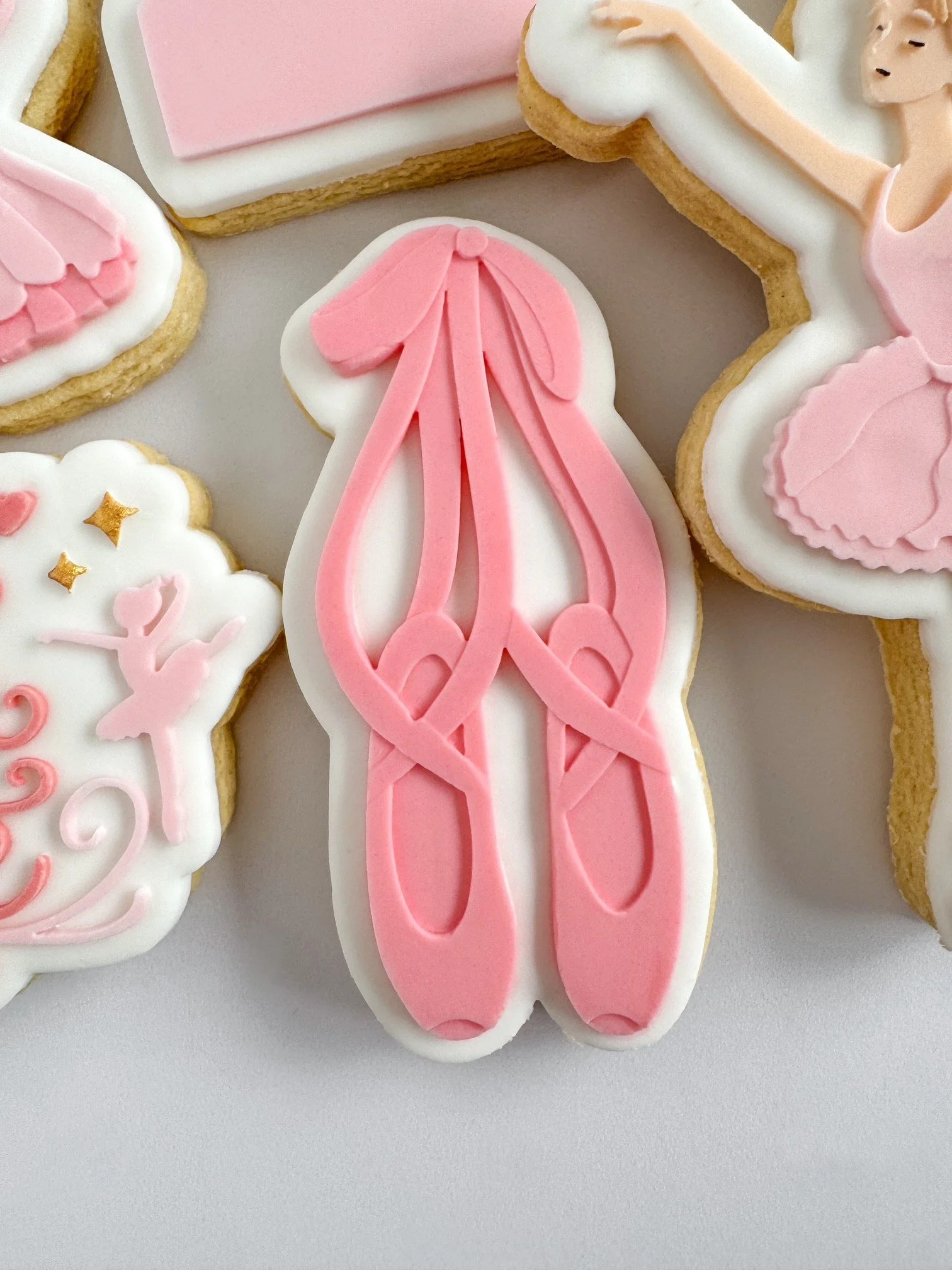 Hanging Ballet Shoes Cookie Stamp & Cutter