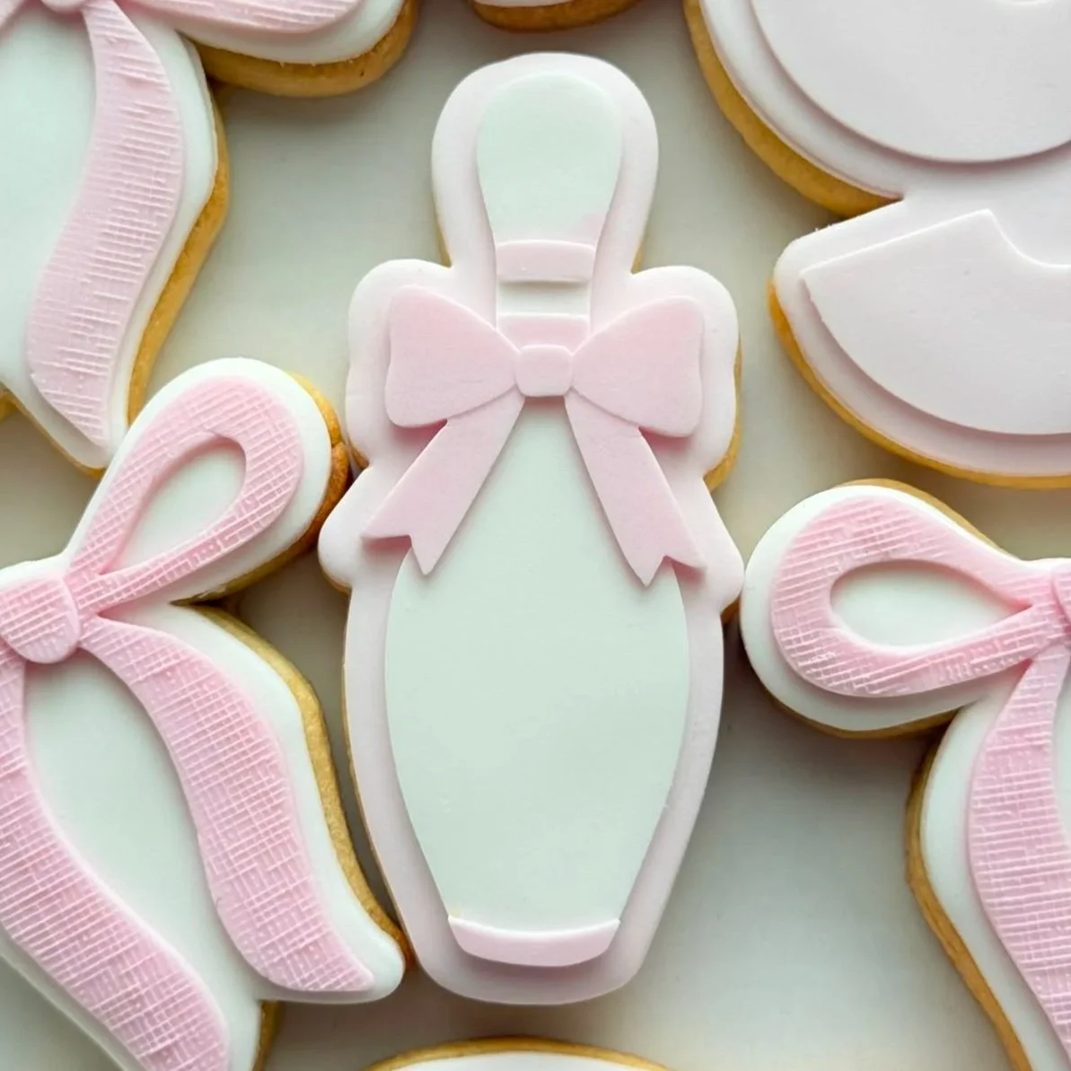 Bowling Pin with Bow Cookie Stamp & Cutter