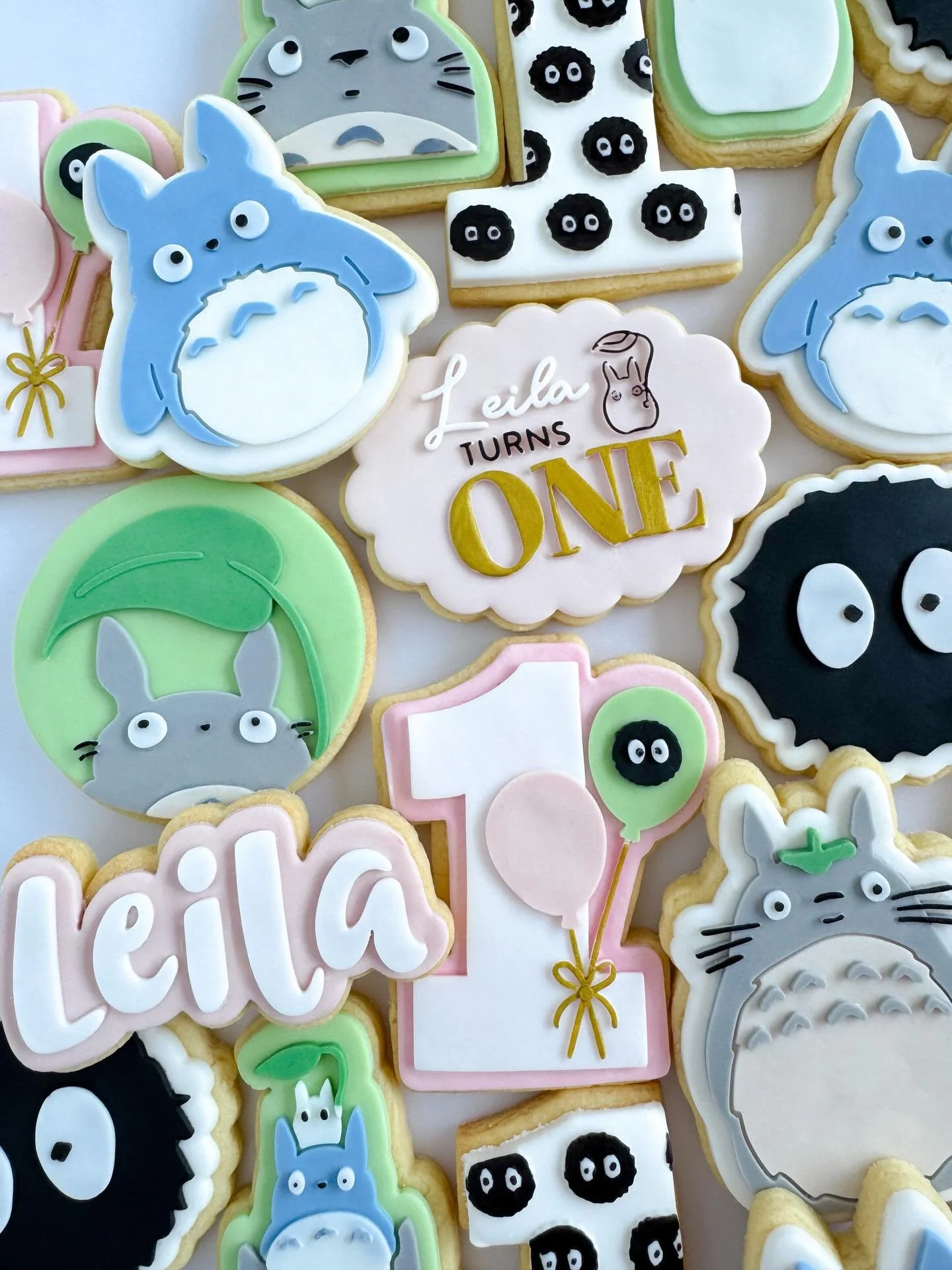 Leila turns one 🍃 And how cute is the My Neighbor Totoro theme?!