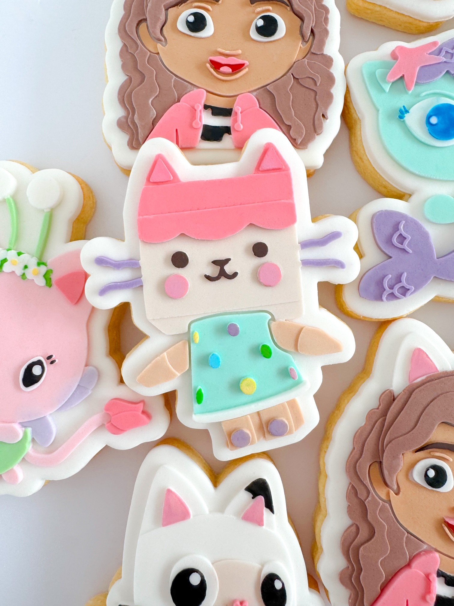 Gabby's Dollhouse Box Cat.jpg