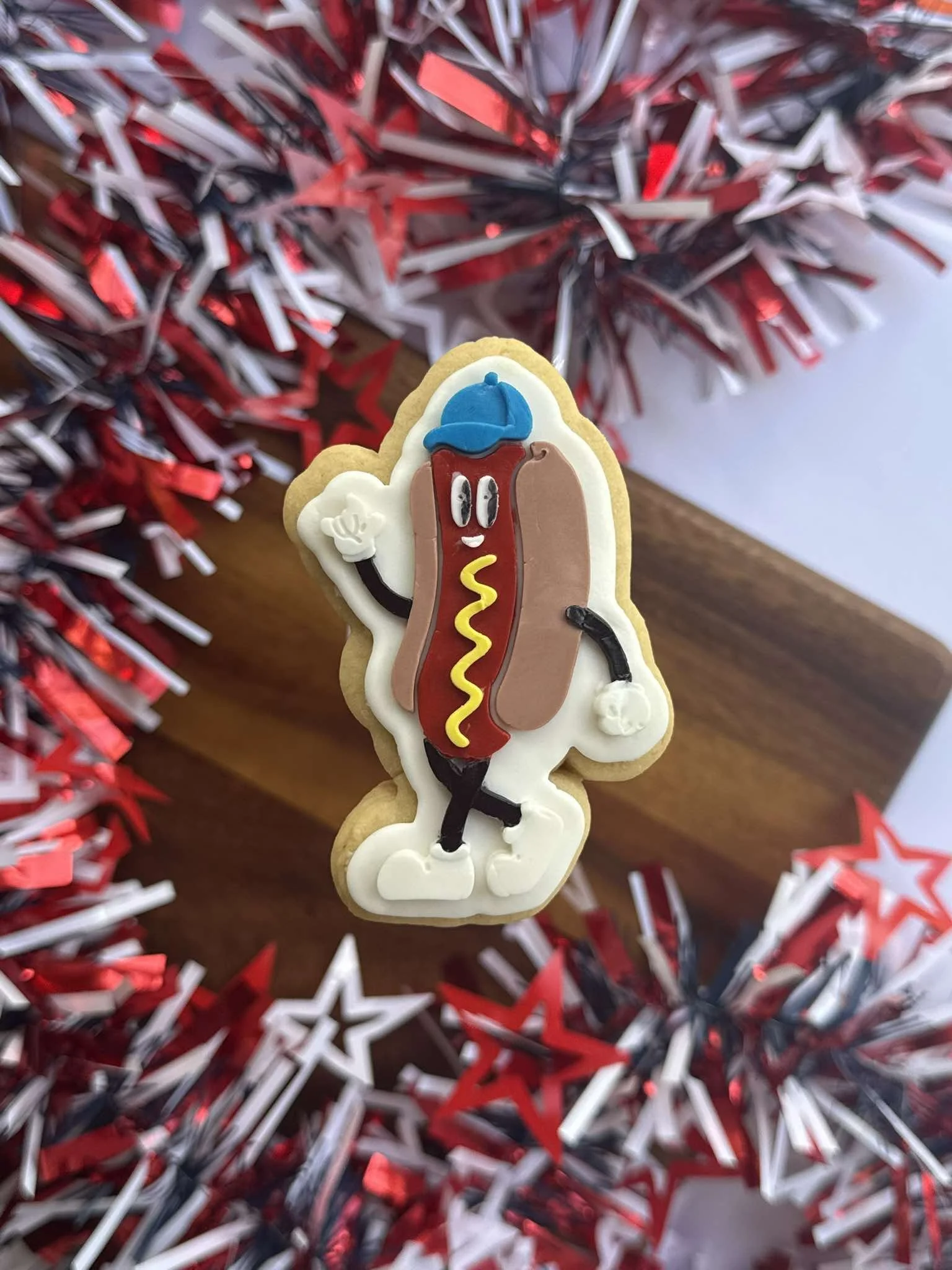 Hotdog with Hat Cookie Stamp & Cutter