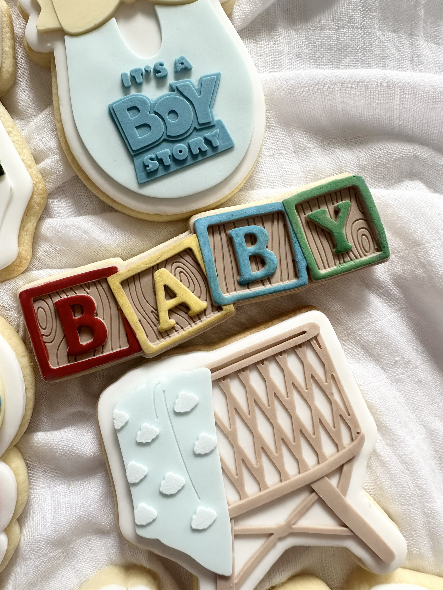 Baby Blocks Horizontal Woodgrain Cookie Stamp & Cutter