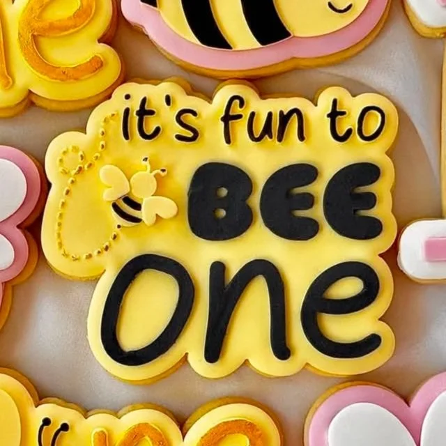 It's Fun to Bee One Cookie Stamp & Cutter