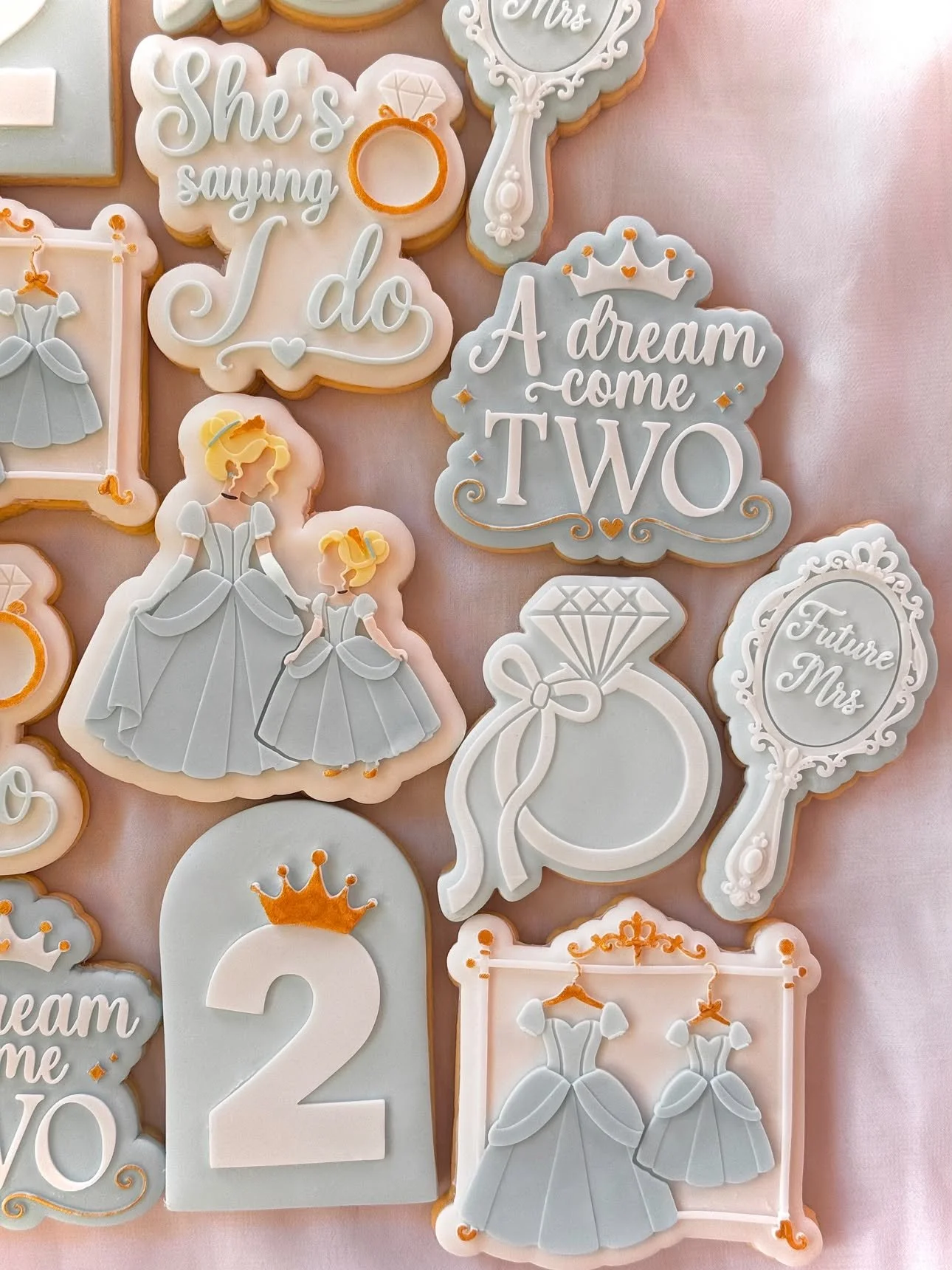 Mother Daughter Princesses.jpg