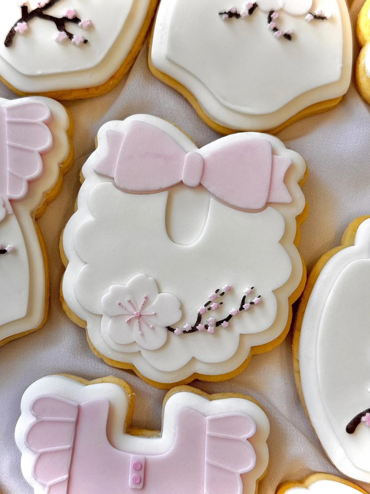 Cherry Blossom Baby Bib Cookie Stamp & Cutter