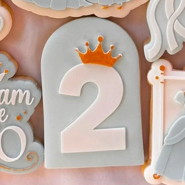 Number 2 with Crown Arch Cookie Stamp & Cutter