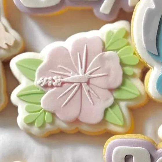 Hibiscus Hawaiian Flower with Leaves Cookie Stamp & Cutter