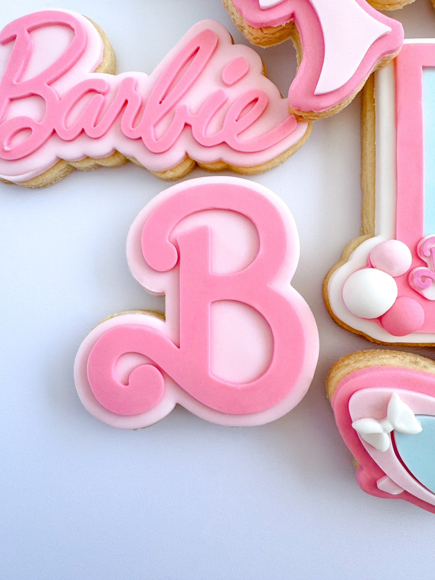 Barbie B Logo.jpg
