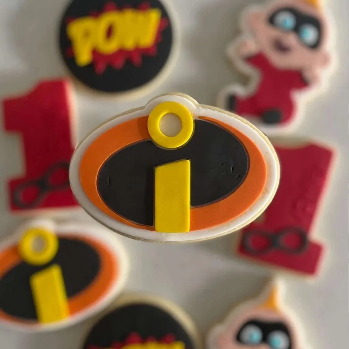 The+Incredibles+Logo.jpg