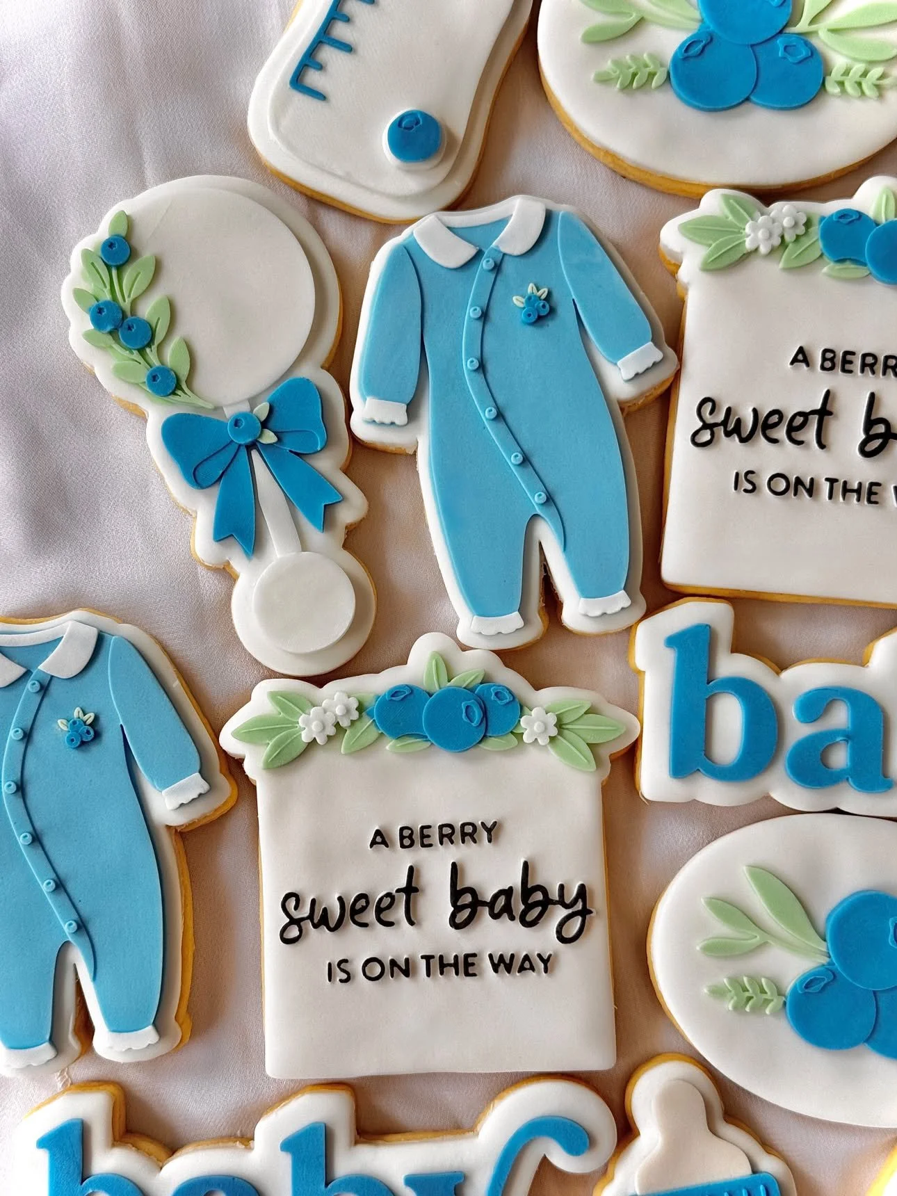 A Berry Sweet Baby is on the Way Set3.jpg