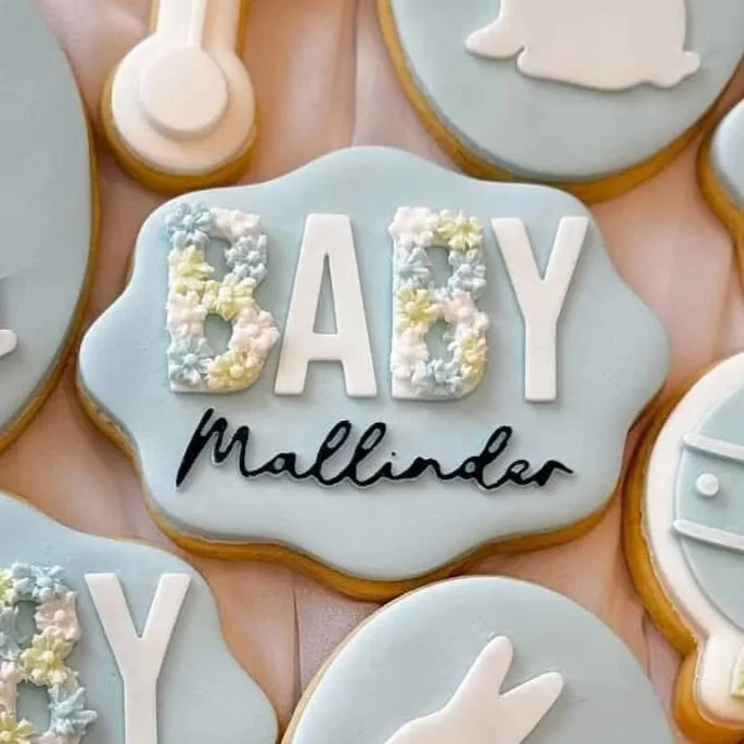 Baby Wavy Plaque Cookie Stamp & Cutter