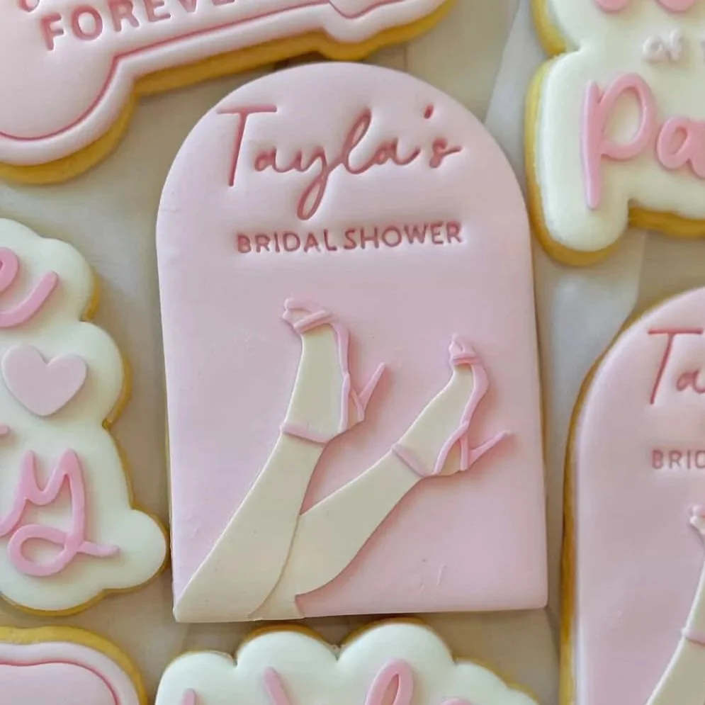 Legs Up High Heels Cookie Stamp & Cutter