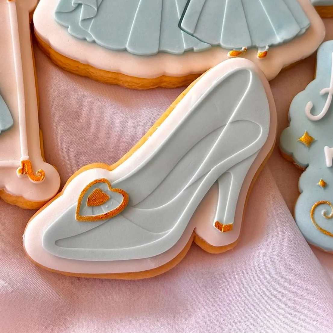 Glass Slipper Cookie Stamp & Cutter