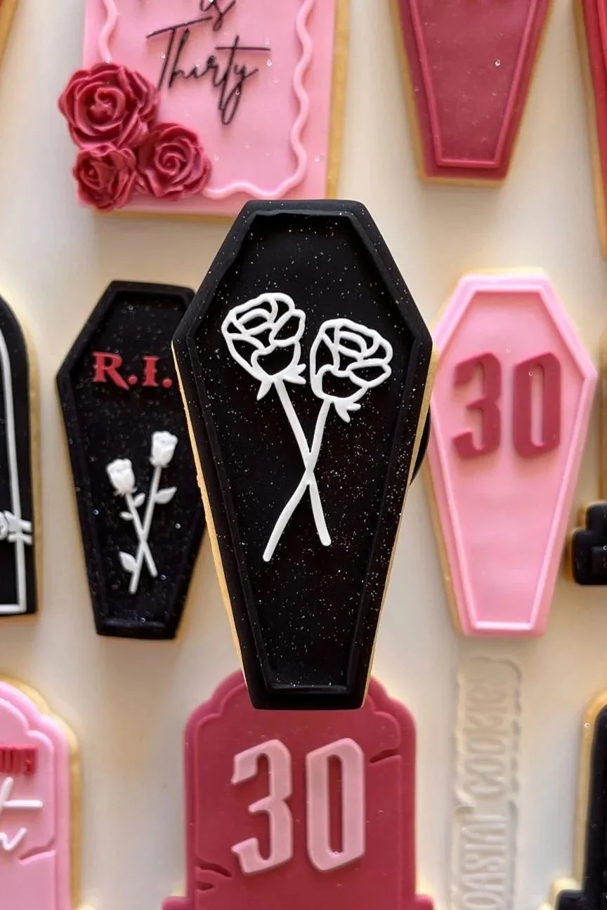 Coffin with Roses Cookie Stamp & Cutter