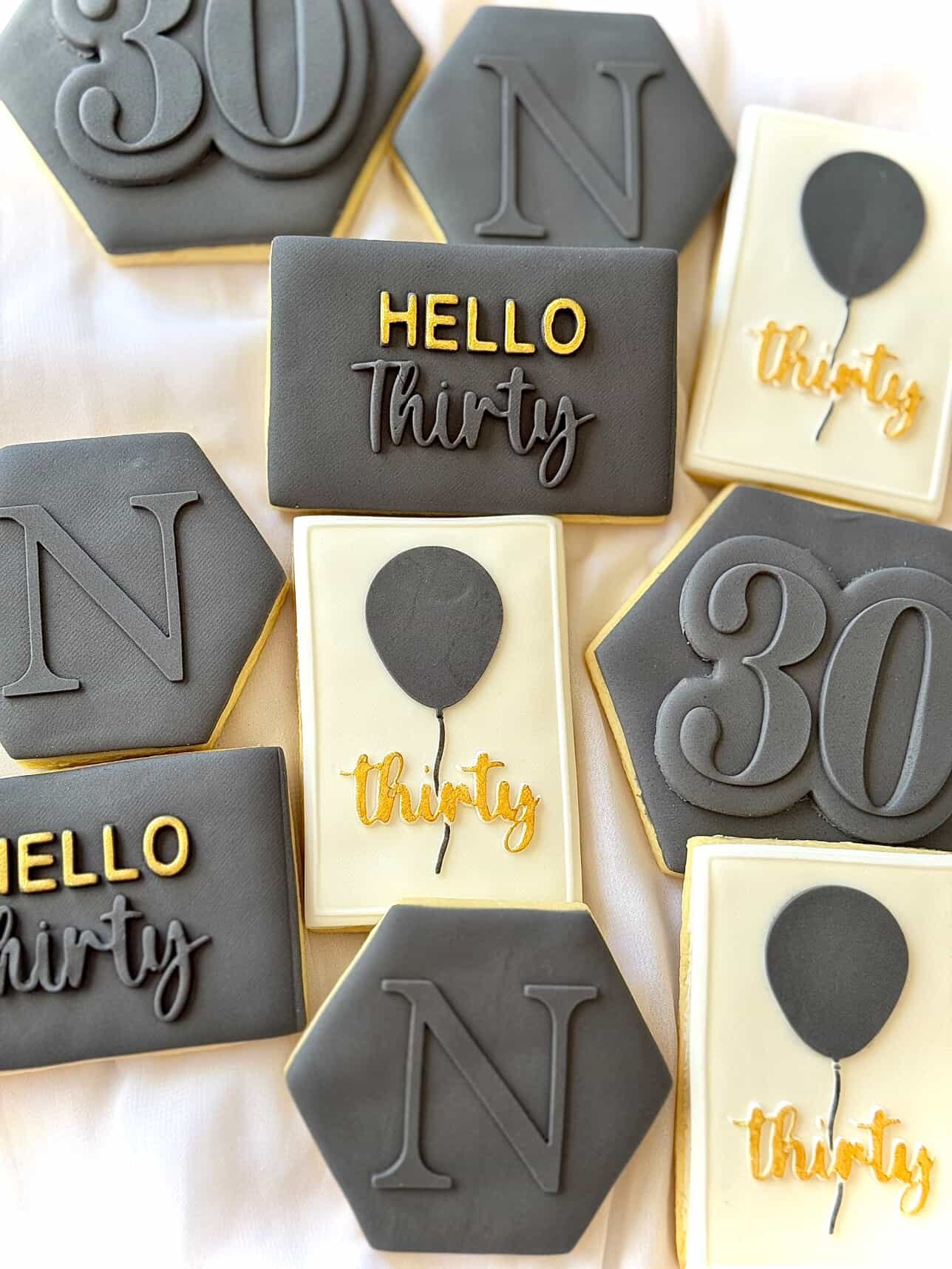 Hello Thirty Set.jpg