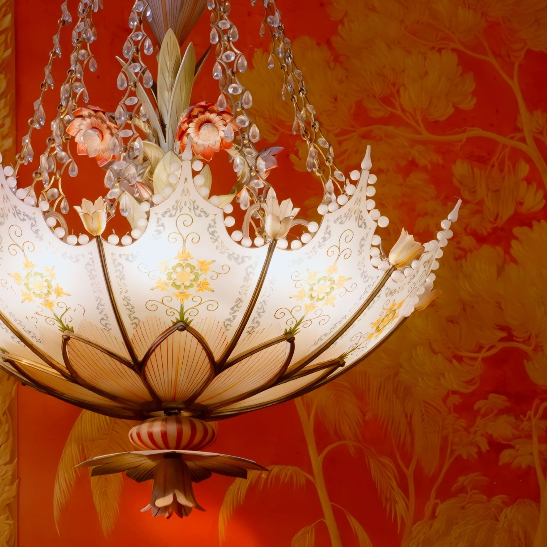 Stepping back in to the Royal Pavilion in Brighton. I love this image of the lights in the music room. 

There is something about the energy of hanging that seems unfinished in a way. Almost a patience that we can admire. 

"Let us dream of evan