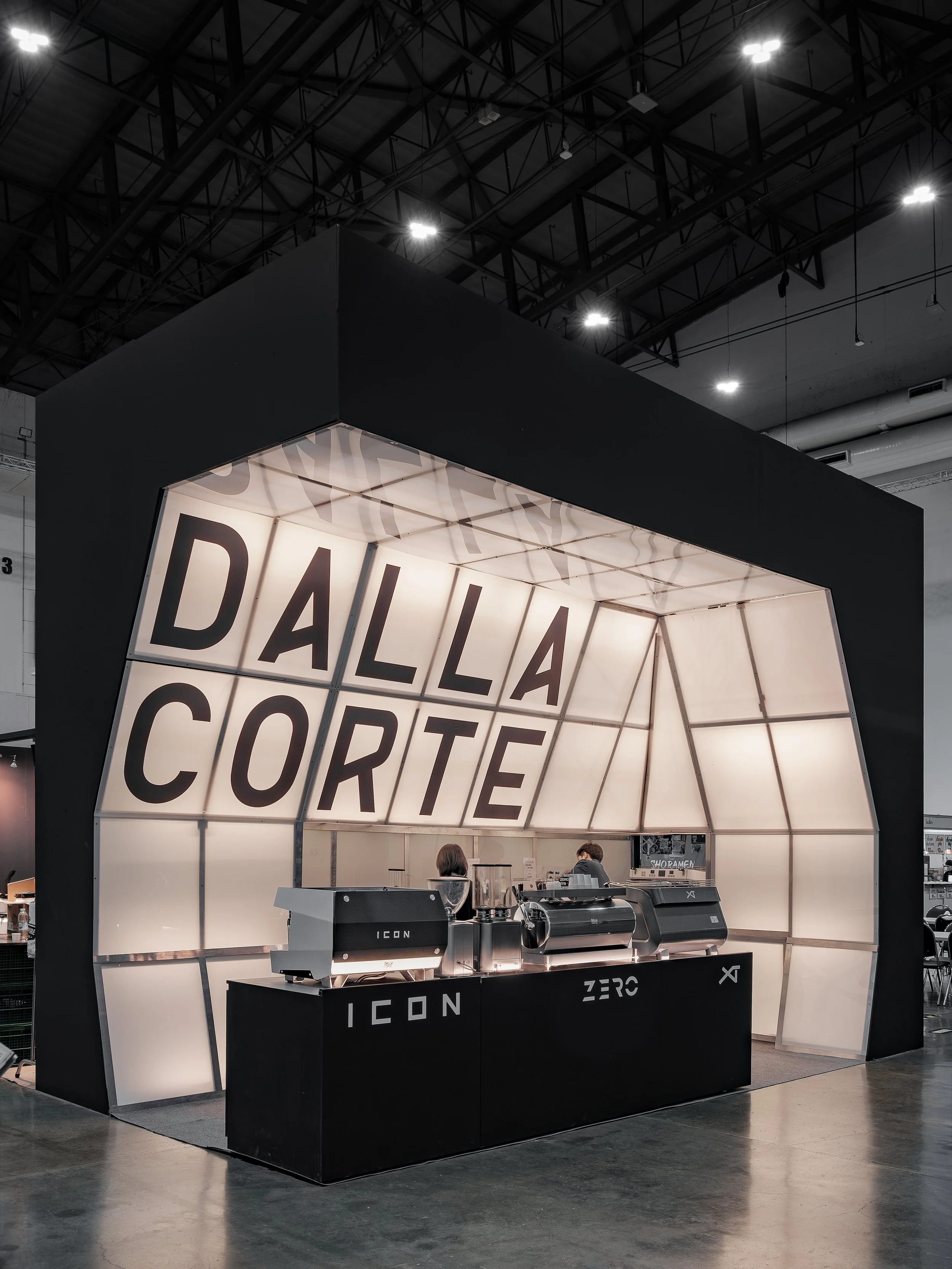 Dolar Corte