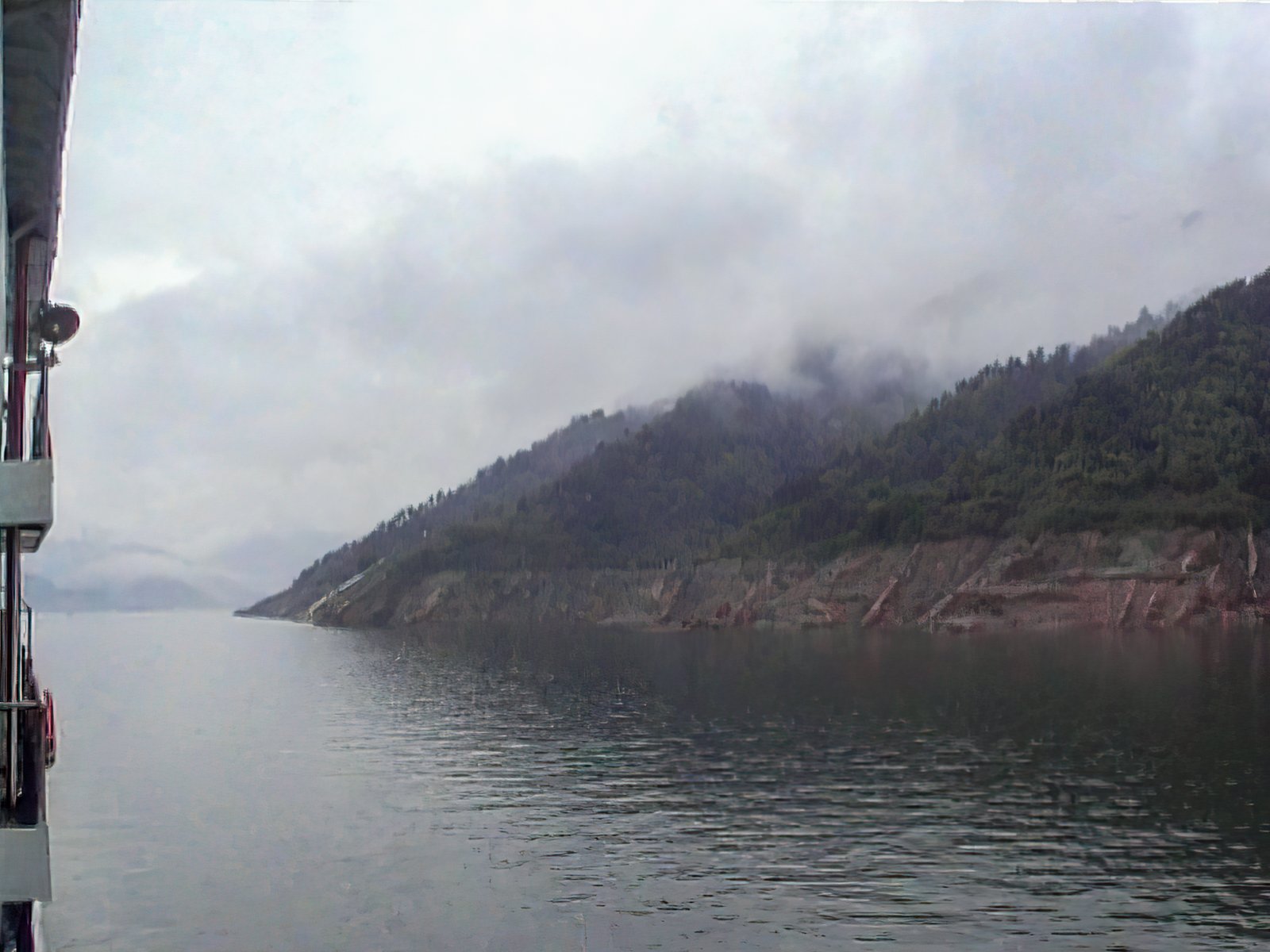 YangtzeSTILL-00071-gigapixel-width-3000px.jpg