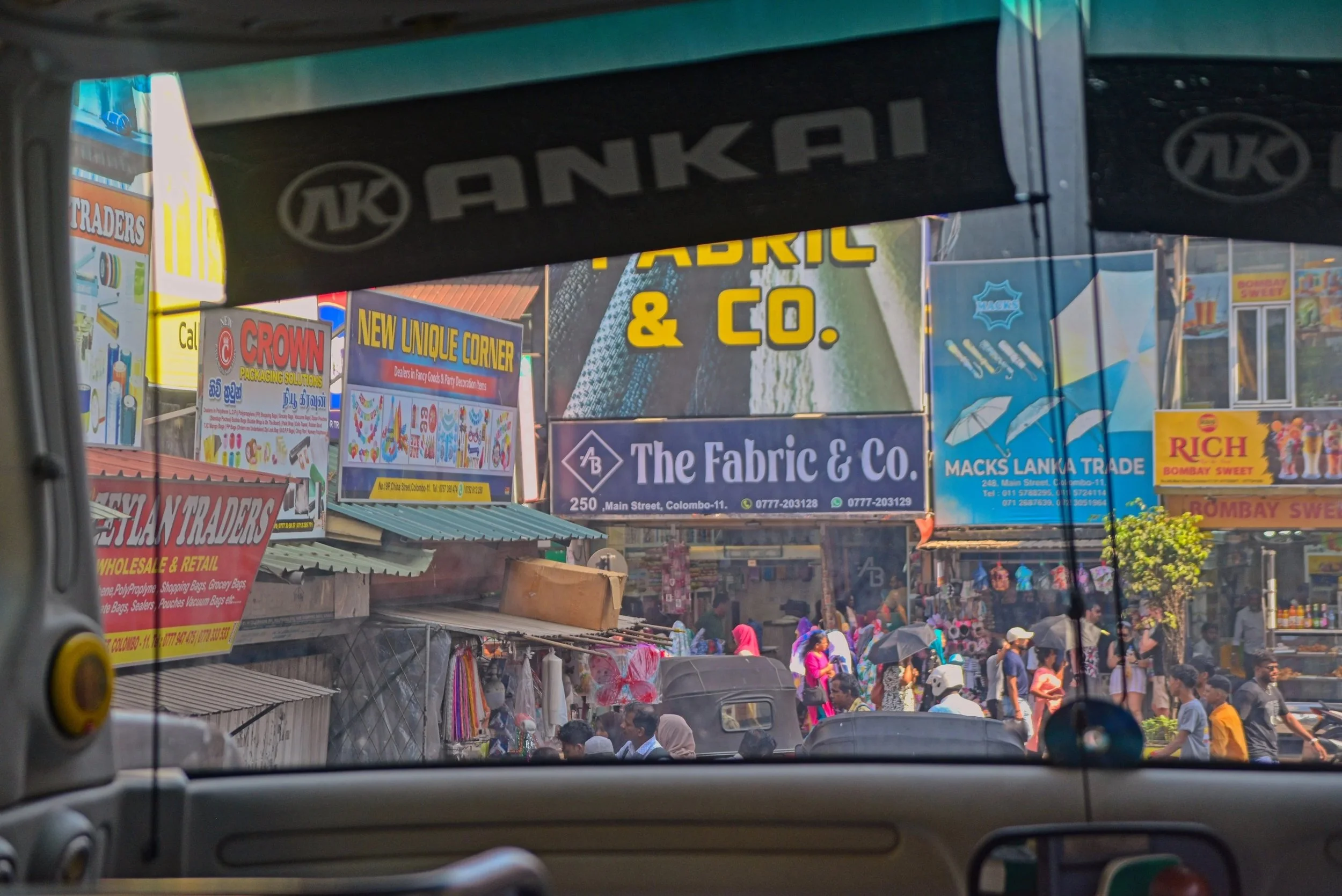 Our minibus arrives at the bustling market area of Pettah.