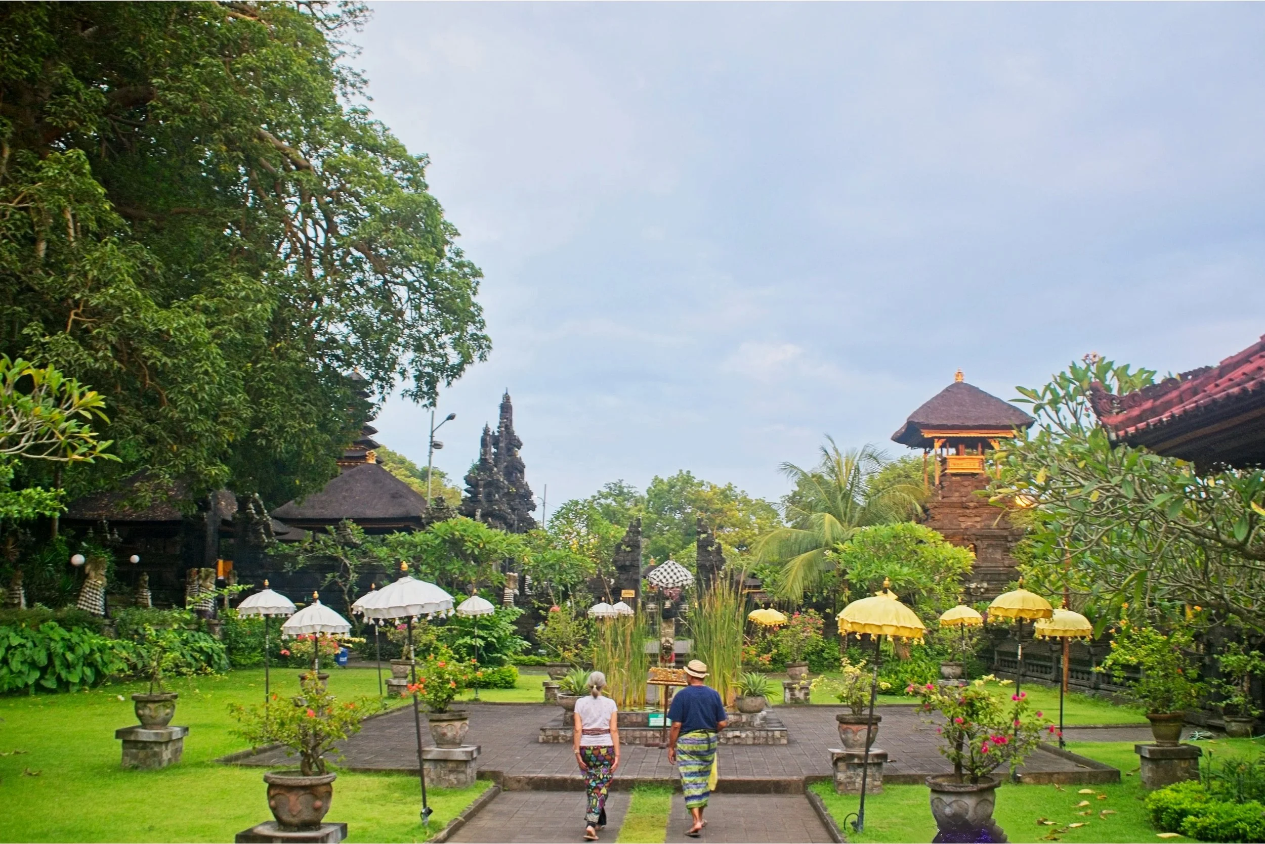 Gardens leading to the cave