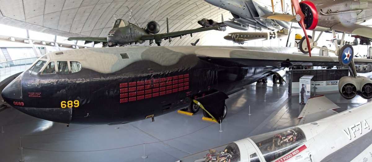 B52 bomber