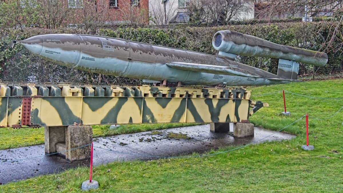 V1 rocket