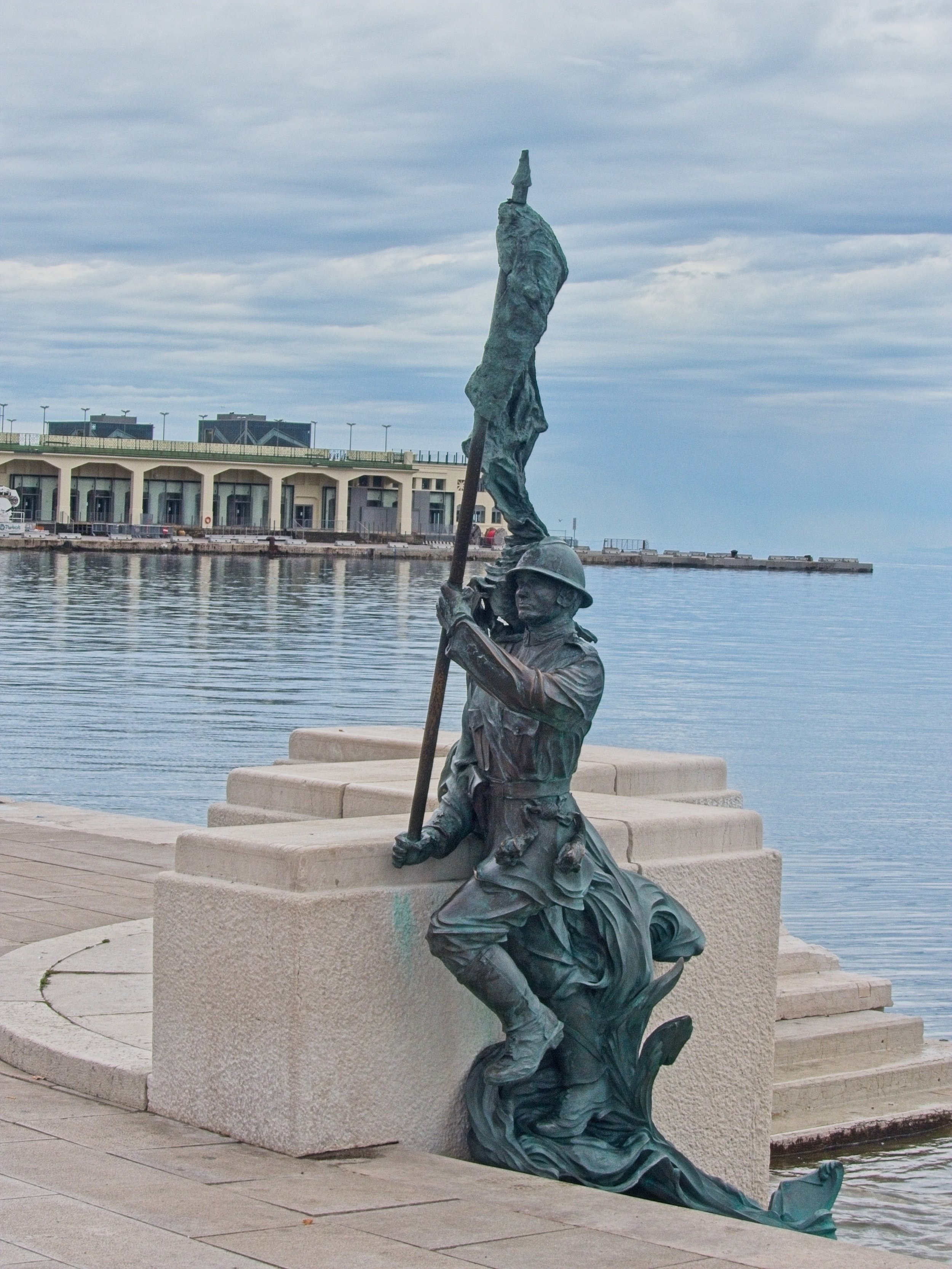 P1100151.jpg