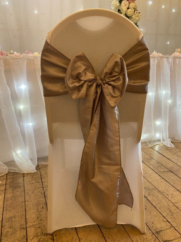 Champagne bow.jpg