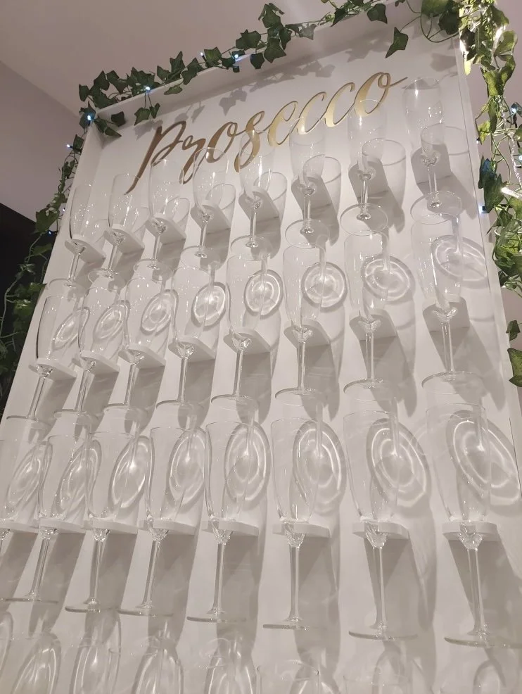 Prosecco Wall.PNG