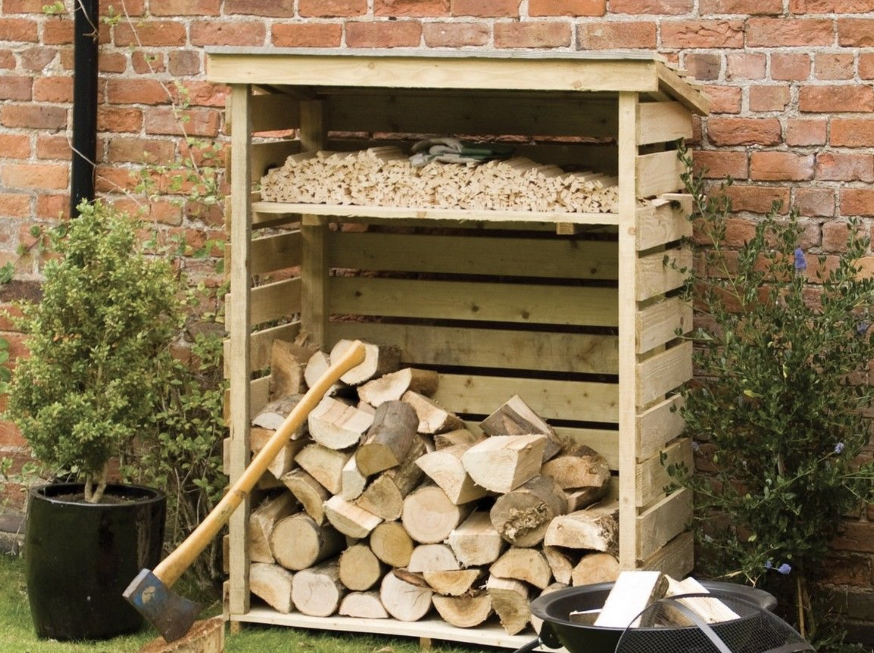 Storage of Wooden Logs in the UK | Instant Logs, Wolverhampton and the West  Midlands — INSTANT LOGS
