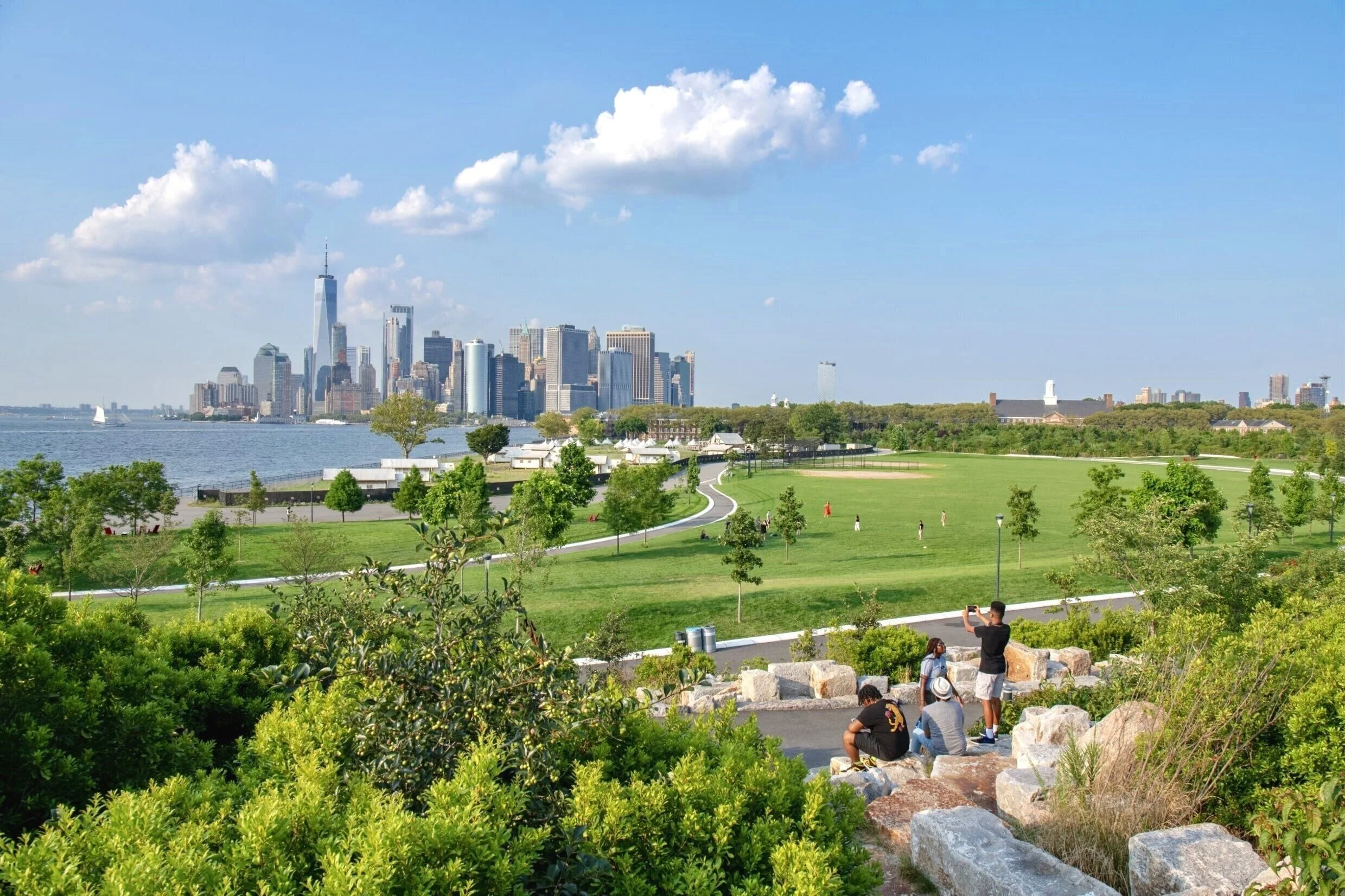 NYC’s Largest Egg Hunt Returns to Governors Island This March The Exploreist