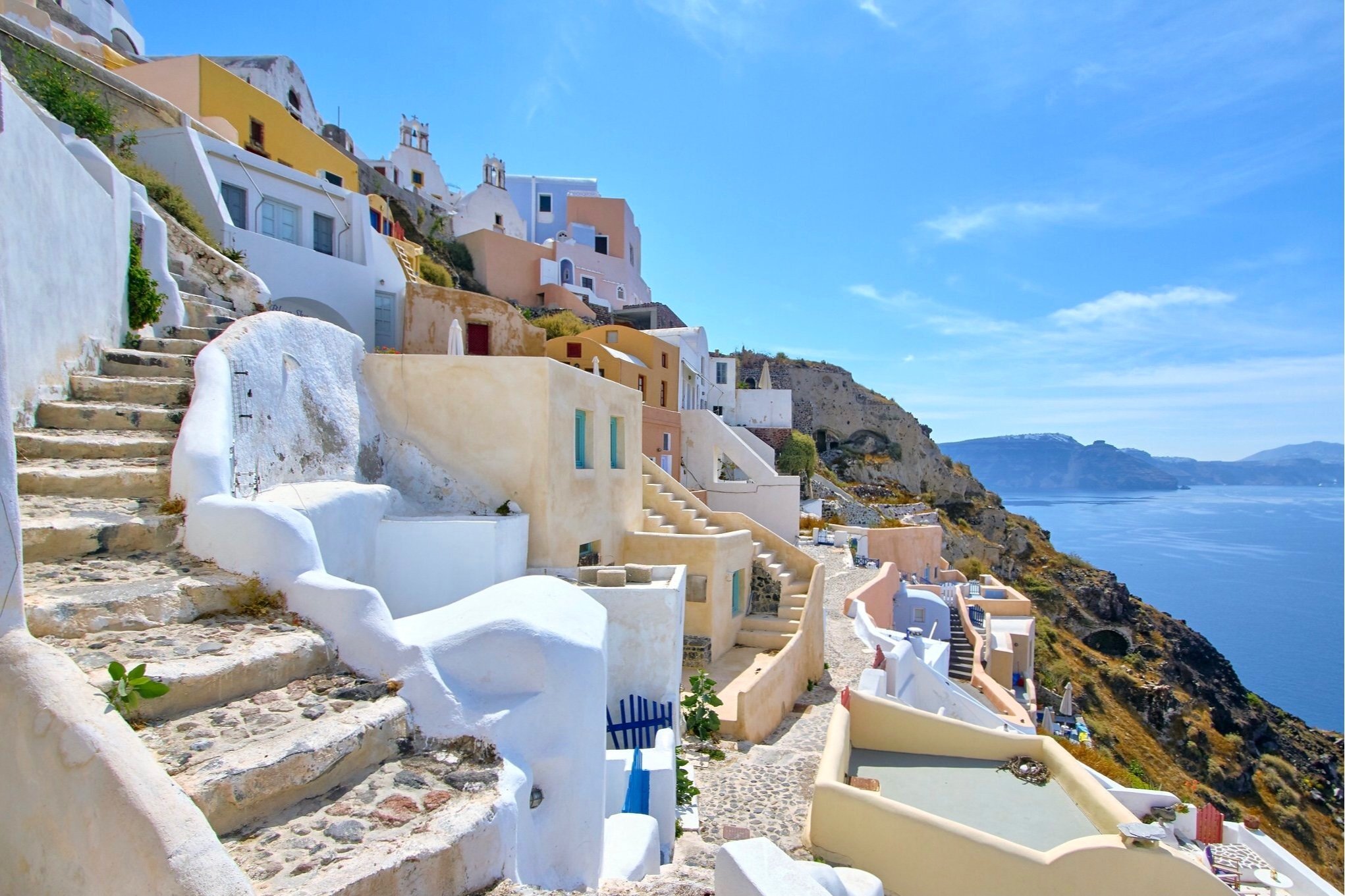 15 Best Things To Do In Santorini For An Epic Island Holiday!