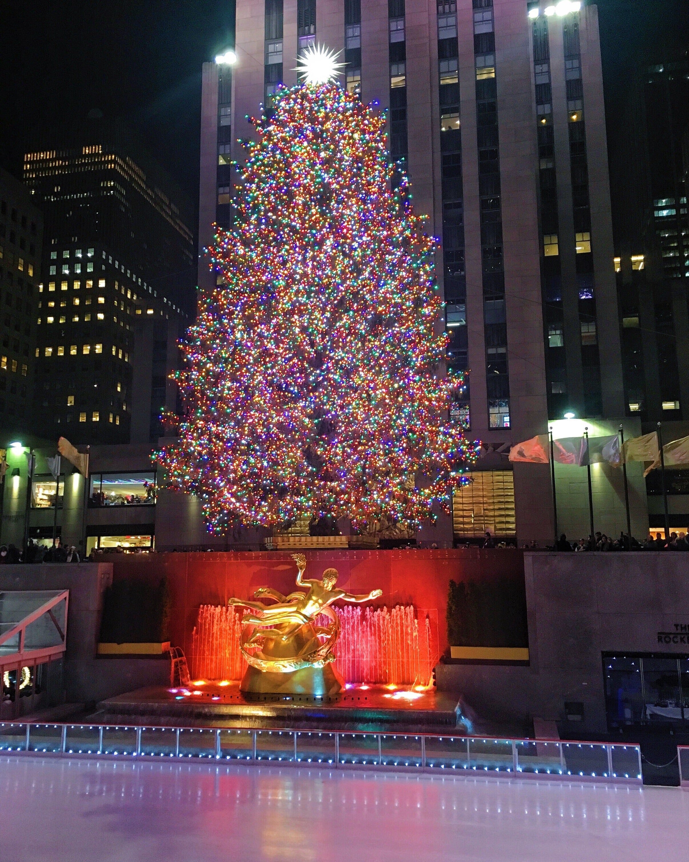 21 Best Things to Do at Rockefeller Center in NYC | The Exploreist