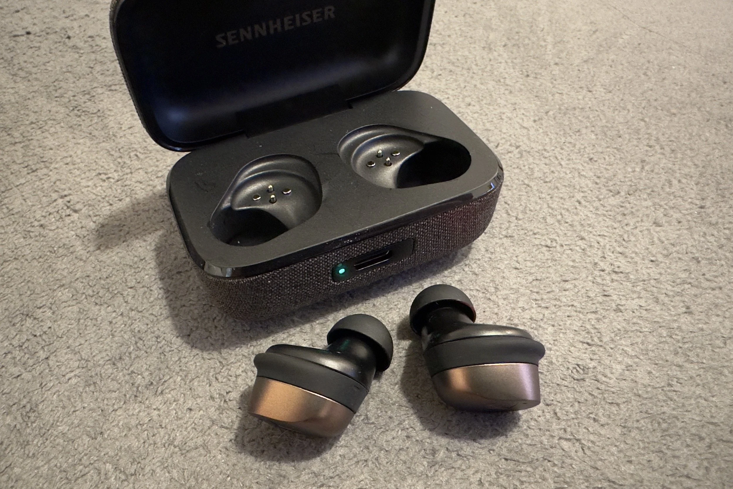 11 Best Wireless Earbuds of 2025 for Travel, Reviewed and Tested | The ...