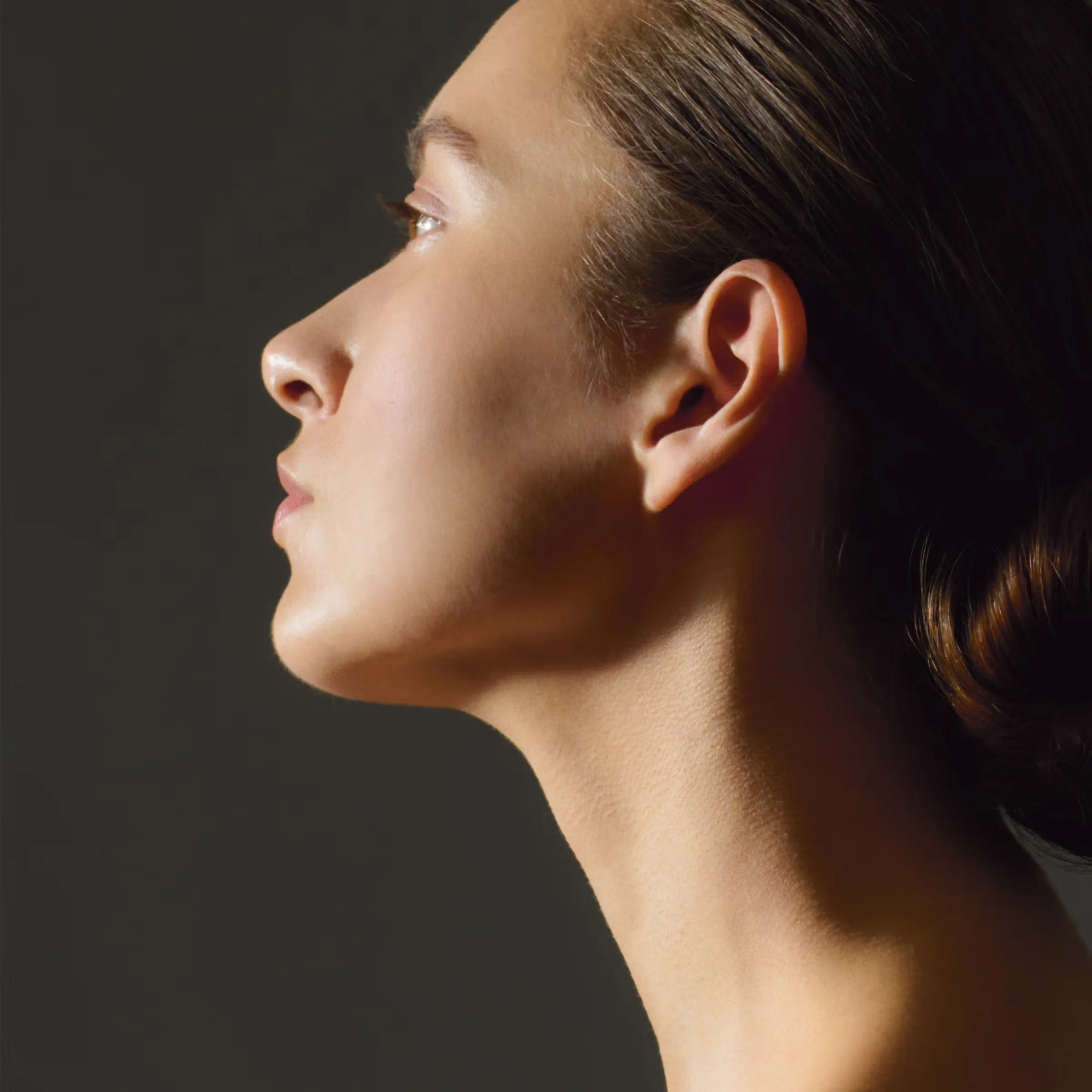 Why Winter Is the Best Time for Professional Facials