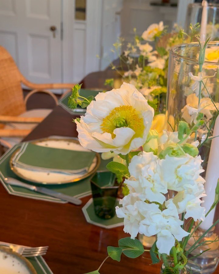 100% Connecticut-grown bud vase cluster for a graduation dinner. What I love about these is that every guest has their own floral moment to enjoy and the extras get sprinkled throughout the home. And nothing beats locally grown flowers!  I have a goo