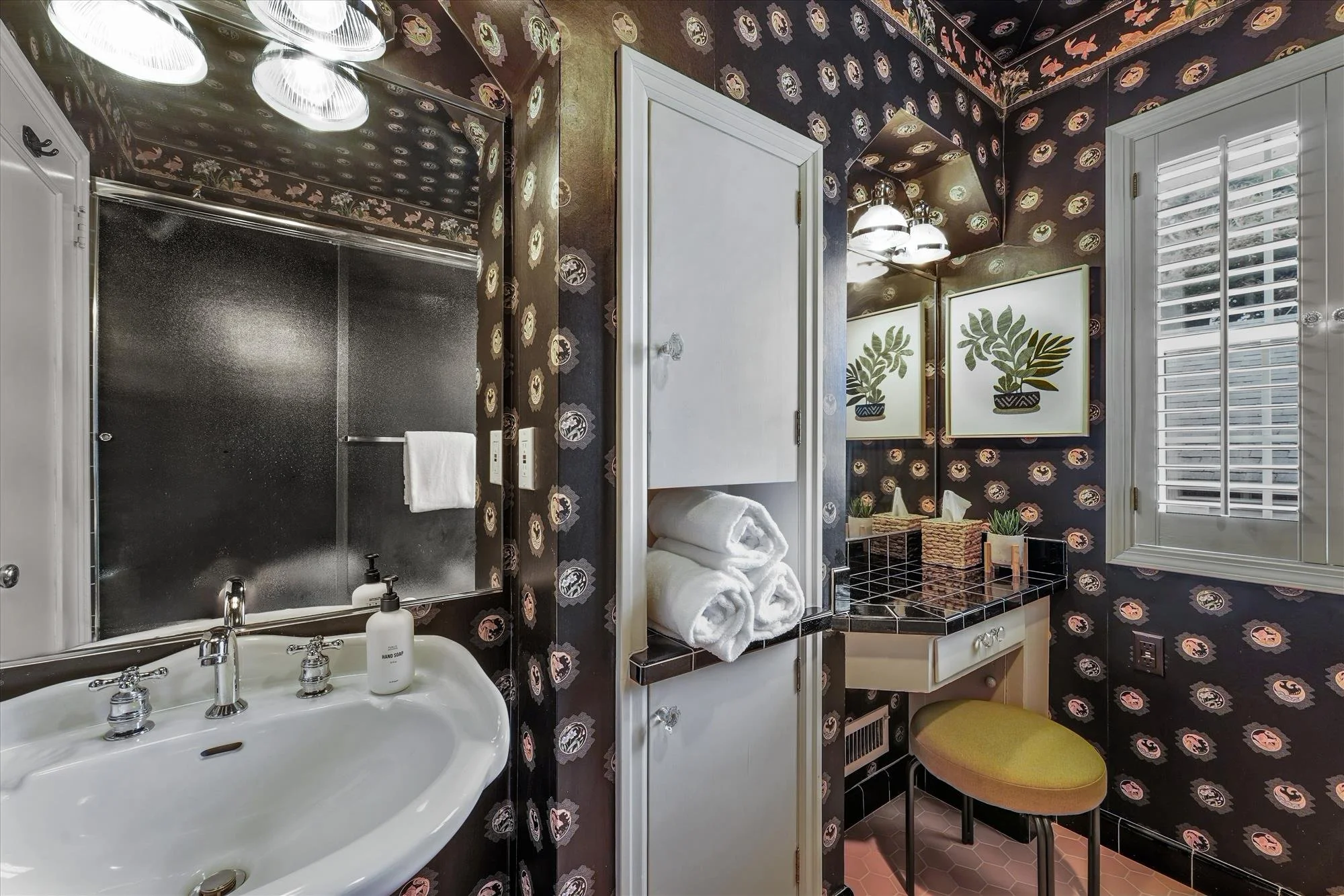 interiors-bath-_kbn3856.jpg