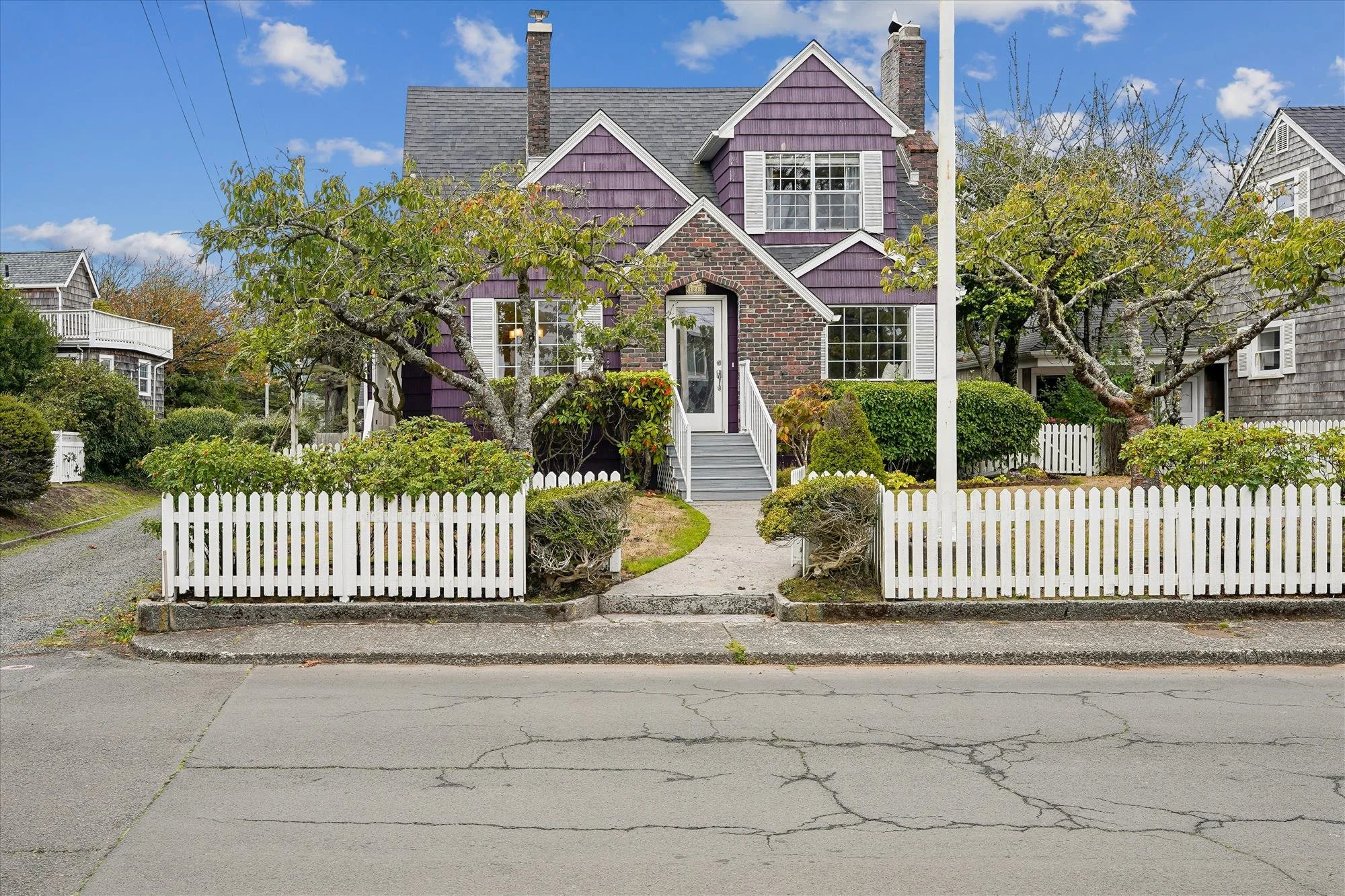 exterior-front elevation-_kbn4266.jpg