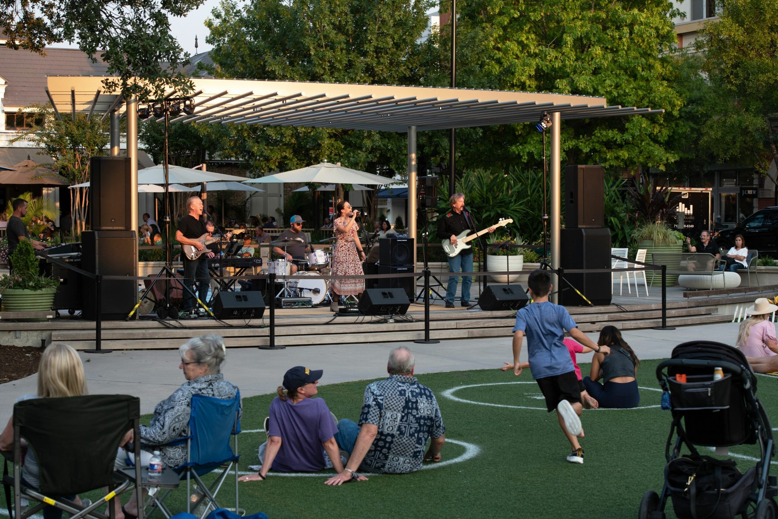 Calistoga Concerts in Pioneer Park