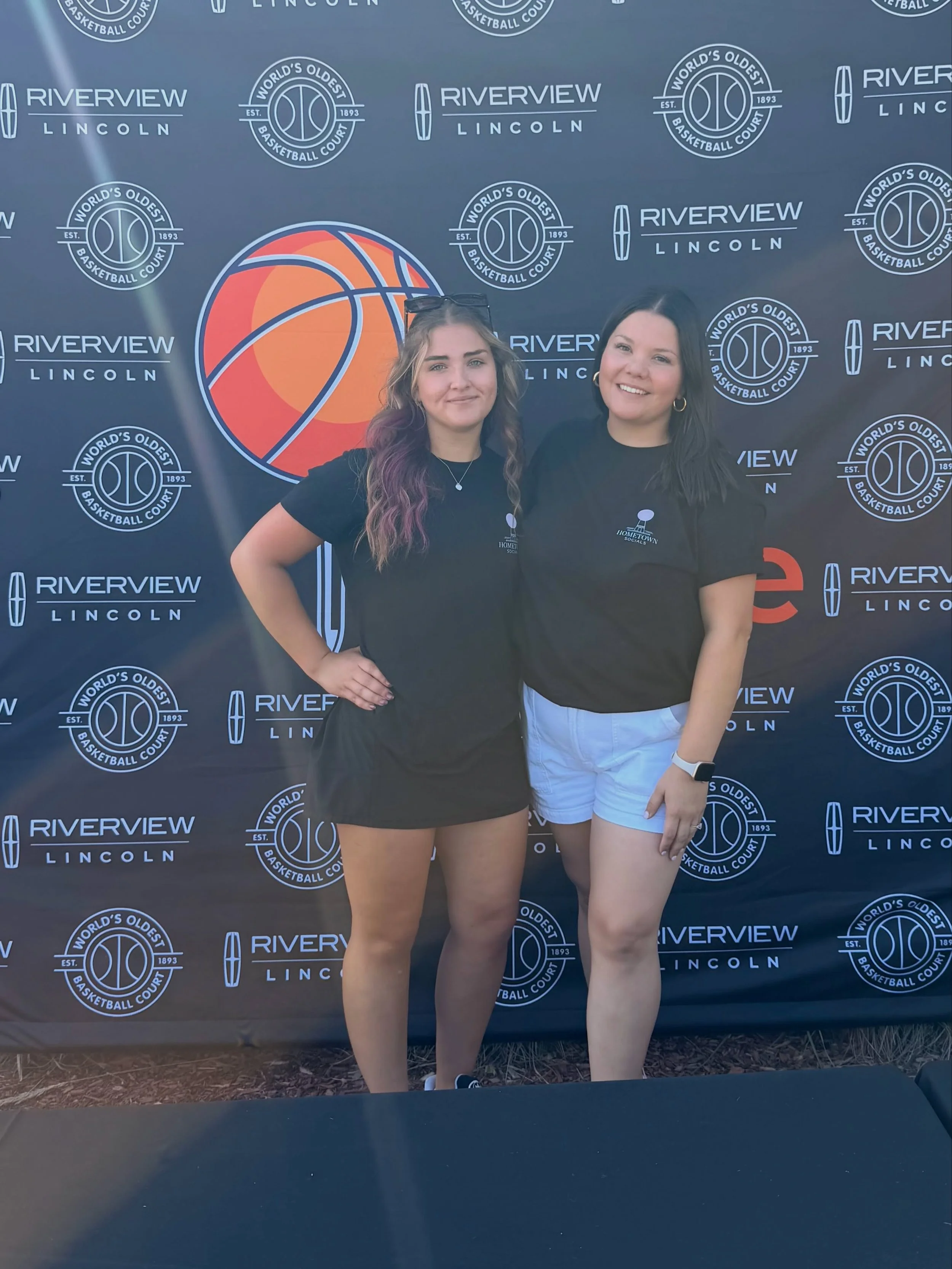 A weekend behind the camera and right in the middle of all the action. 📸🏀

We had the best time capturing content for some of our amazing clients throughout The Archie Weekend. From the little moments to the big ones, this is exactly why we love wh