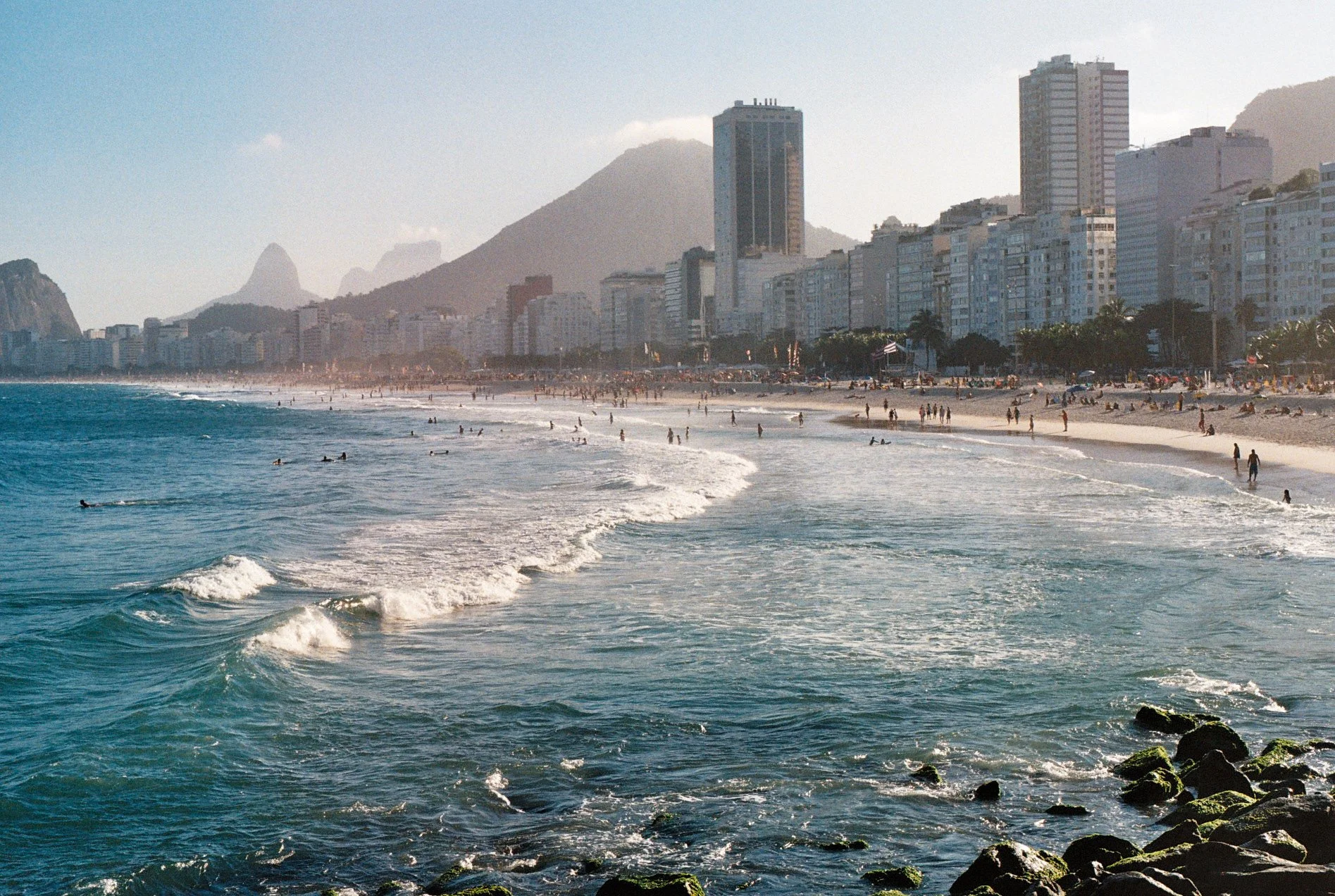 Copacabana, Rio de Janeiro, 2019, Caroline Le Com