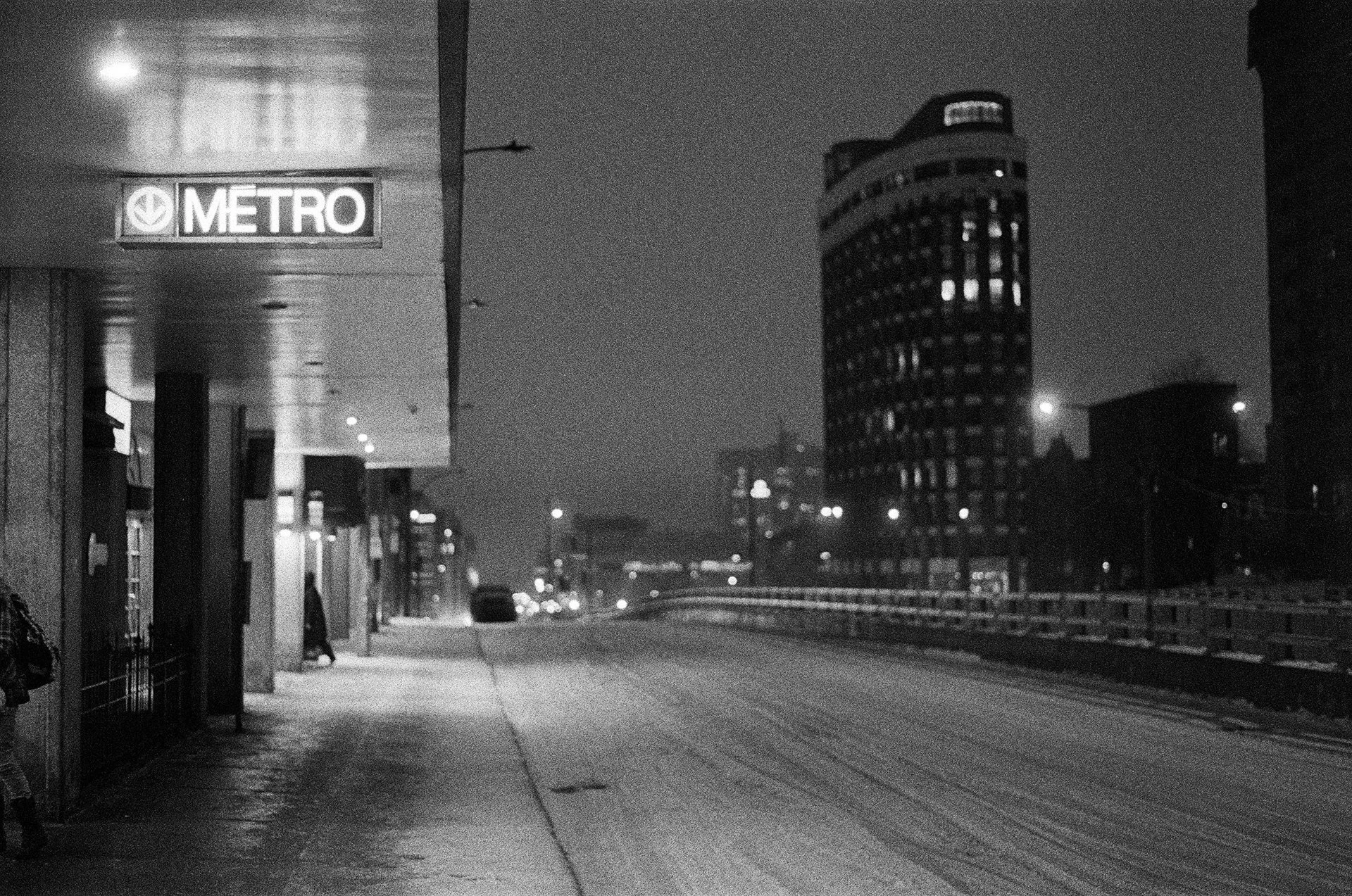 Sherbrooke la nuit, Montréal, Caroline Le Com, 2022