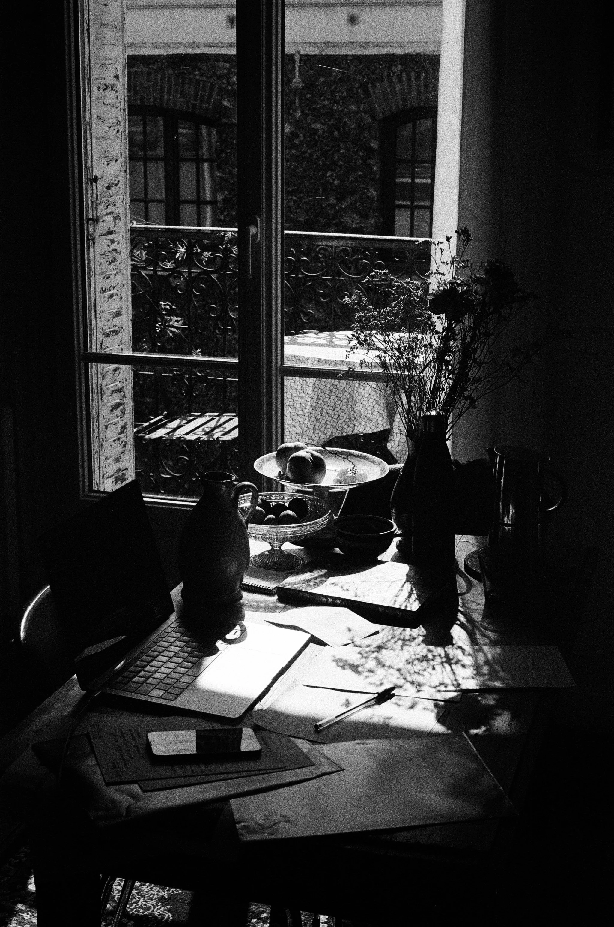 Jeudi matin, Ménilmontant, Caroline Le Com, 2025