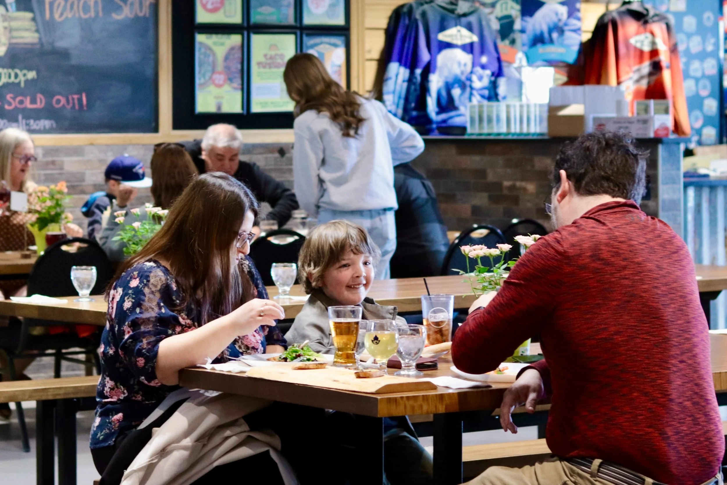 Yesterdays Mother&rsquo;s Day buffet was time well spent ❤️🍻

It was amazing to see our Taproom full of so much love and energy between all the friends and families celebrating the moms in their lives!

If you and your loved ones weren&rsquo;t able 