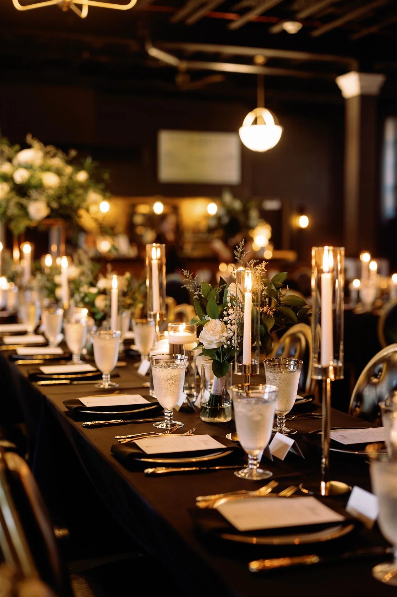 How Much Should I Tip My Wedding Vendors?