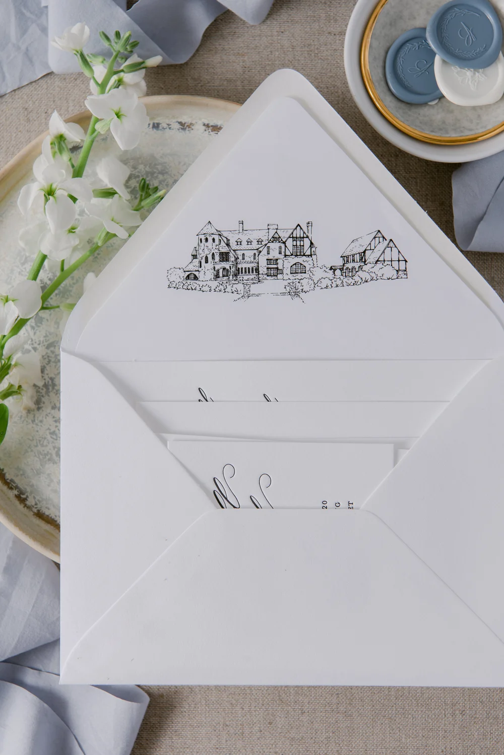 Wedding invitation drawing | Beachweddingtips.com