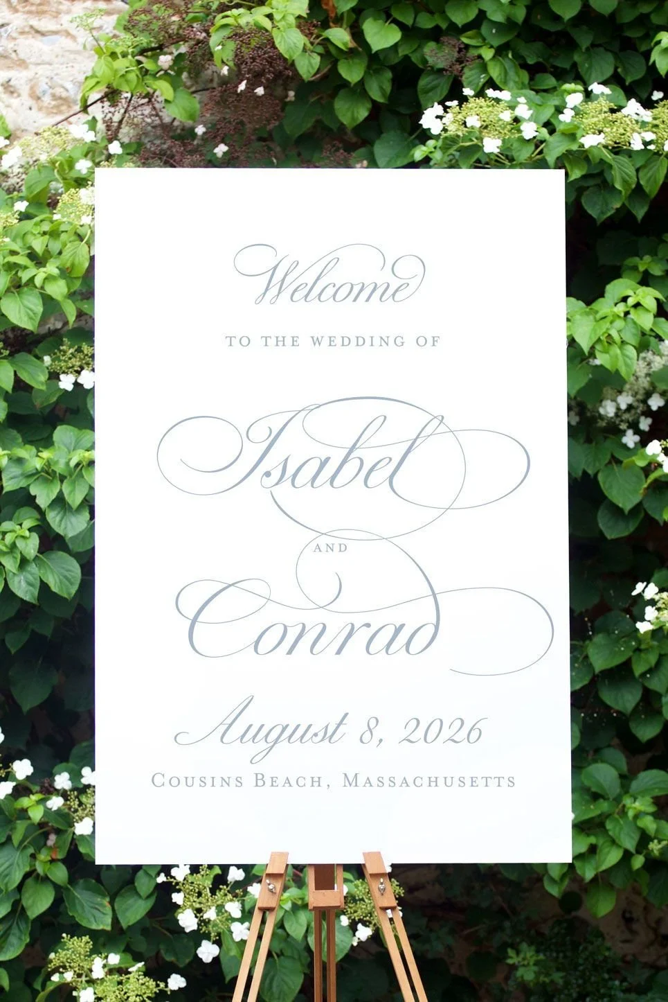 These Beck Collection welcome signs for Isabel + Conrad set the tone perfectly &mdash; available locally in both paper and acrylic (vinyl) styles. A timeless way to greet your guests at the ceremony, reception, or both!⁣
⁣
Elegant, coastal, and full 