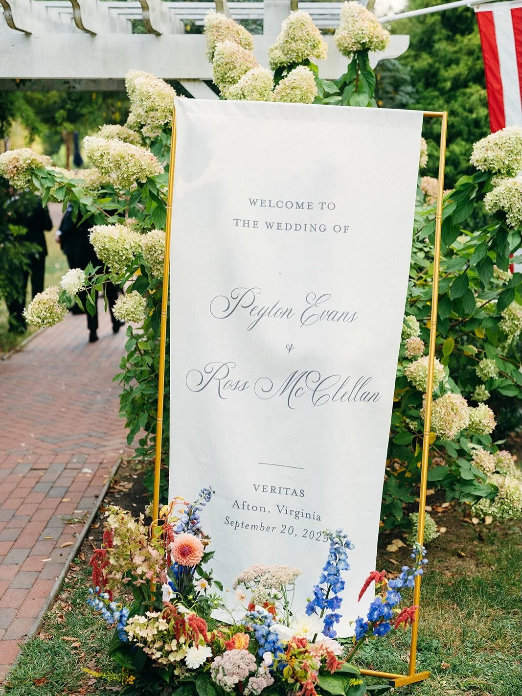 Every detail was designed to tell Peyton &amp; Ross&rsquo;s story.

From the Darcy Suite to their custom illustrated envelope liner, signature cocktail menu, welcome sign, and seating chart, each piece worked together to create a cohesive experience 