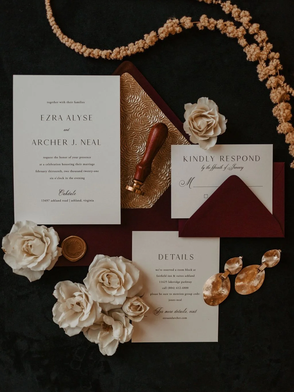 The Avery Suite feels right at home surrounded by the rich, earthy tones of an autumn wedding, warm ivory paper, deep burgundy, copper details and just enough texture to make everything feel layered without losing that timeless look.

For this fall w