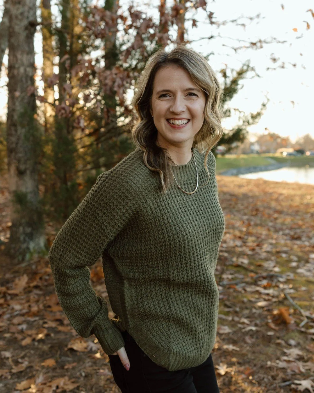 If you&rsquo;re newly engaged&mdash;congratulations! 🥂✨⁣
⁣
I&rsquo;m Kara, the designer, artist, and heart behind Reverie Paper Co., where wedding stationery becomes a keepsake you&rsquo;ll treasure long after the day has passed.⁣
⁣
I believe your p